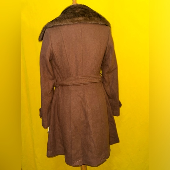 GUESS COAT NWT - Picture 3 of 11